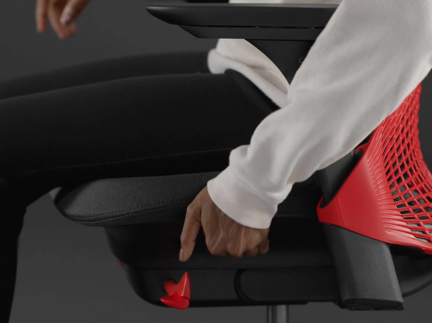An image on JP-HM | Herman Miller Japan