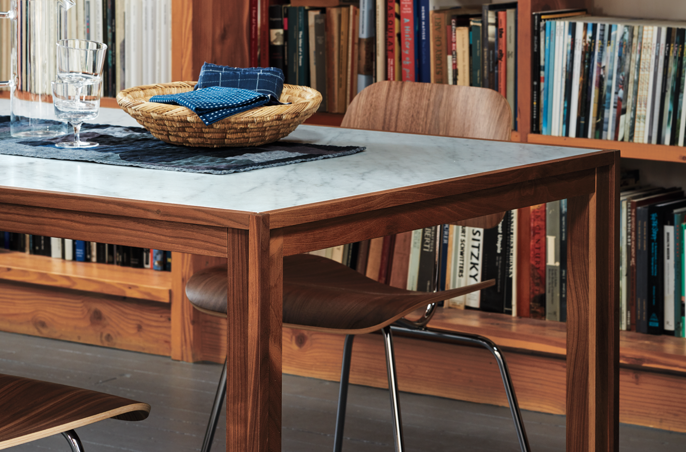 The Eames management chair is part of the Eames Aluminum Group Collection.