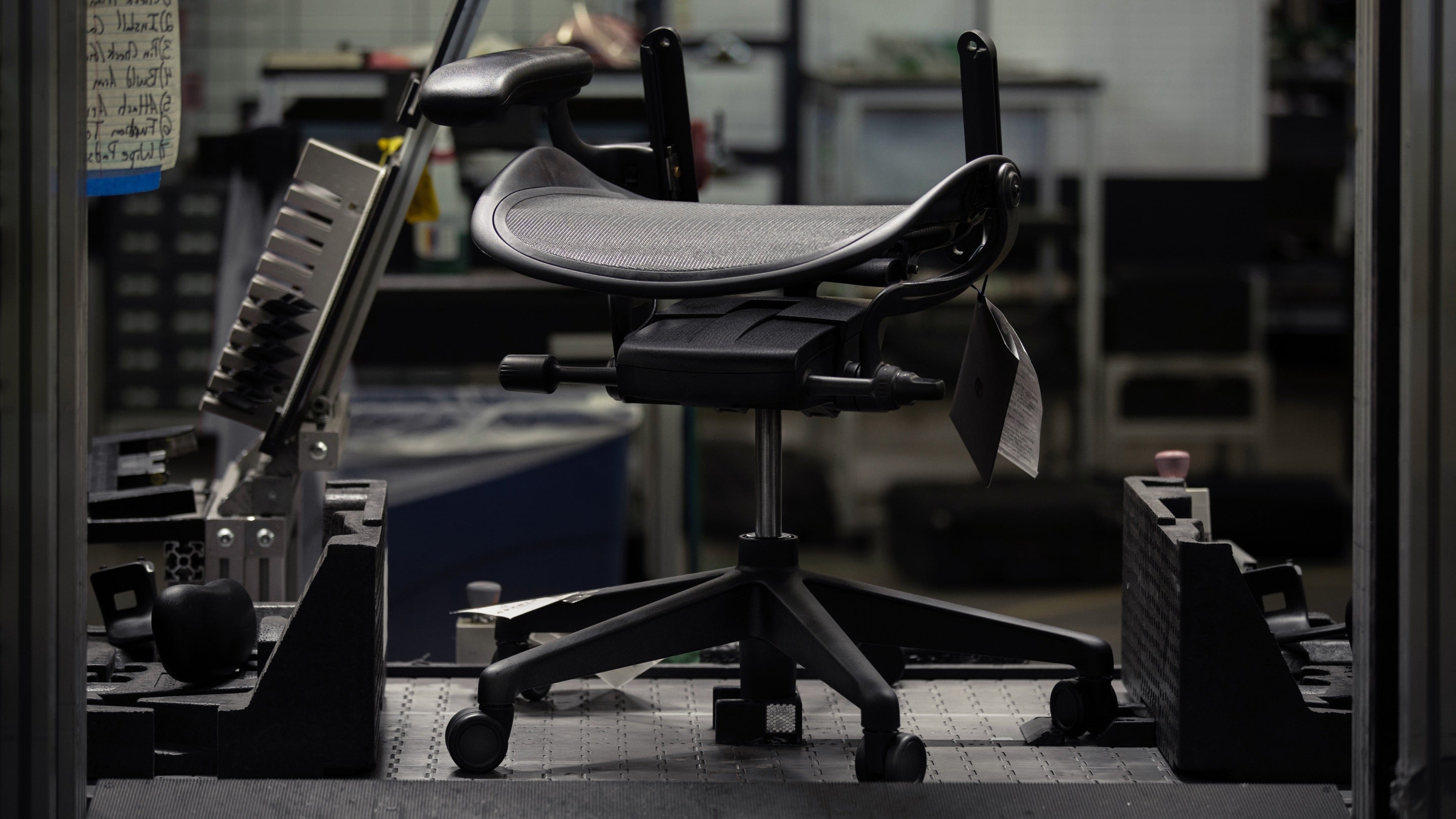 An image on JP-HM | Herman Miller Japan