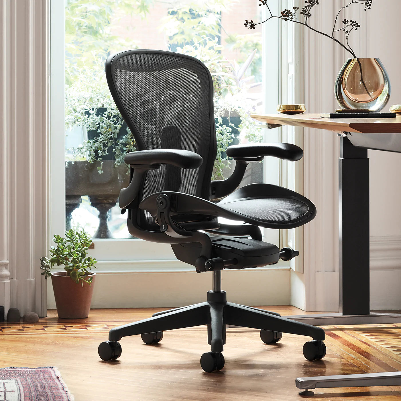aeron