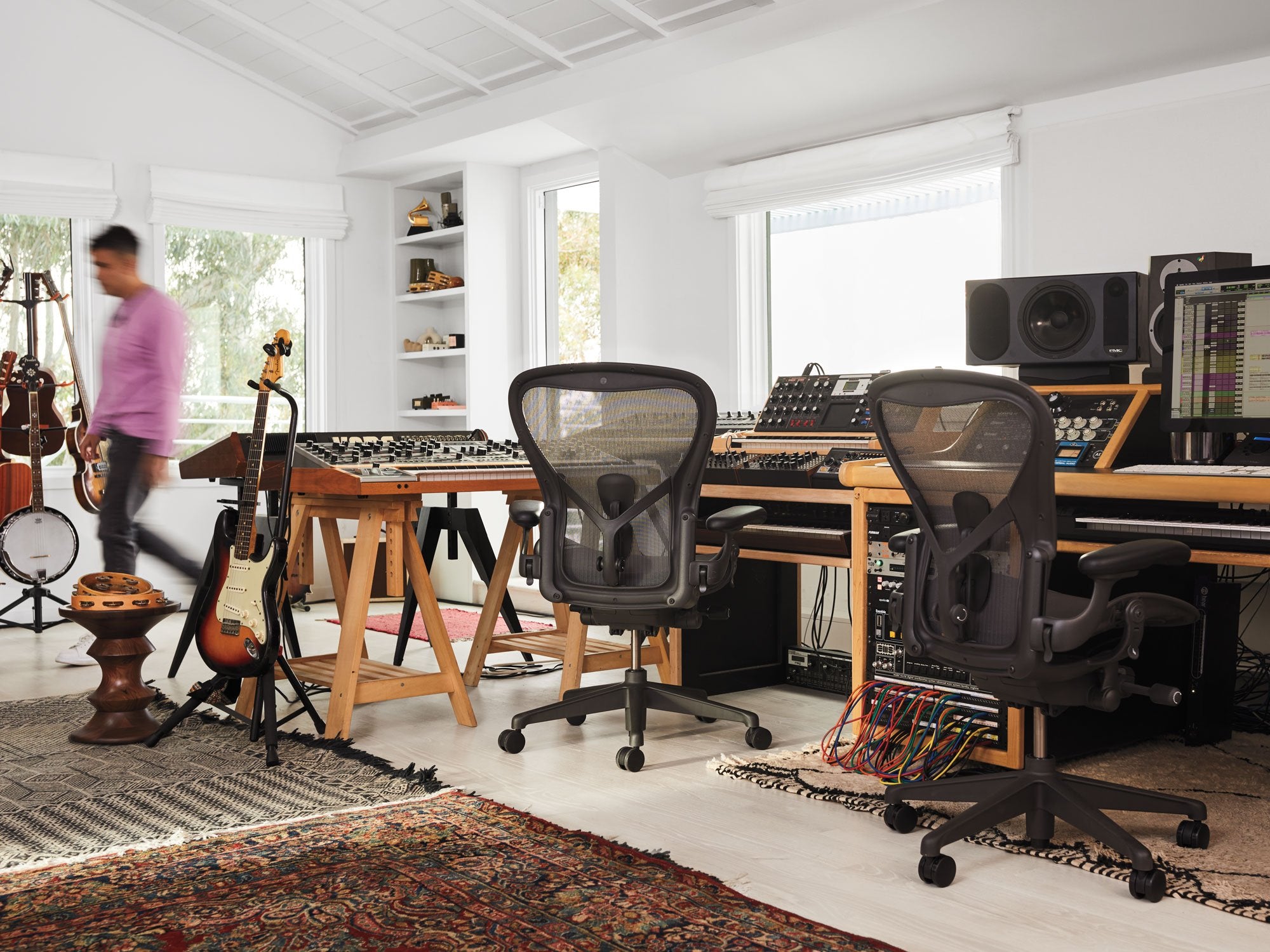 An image on JP-HM | Herman Miller Japan