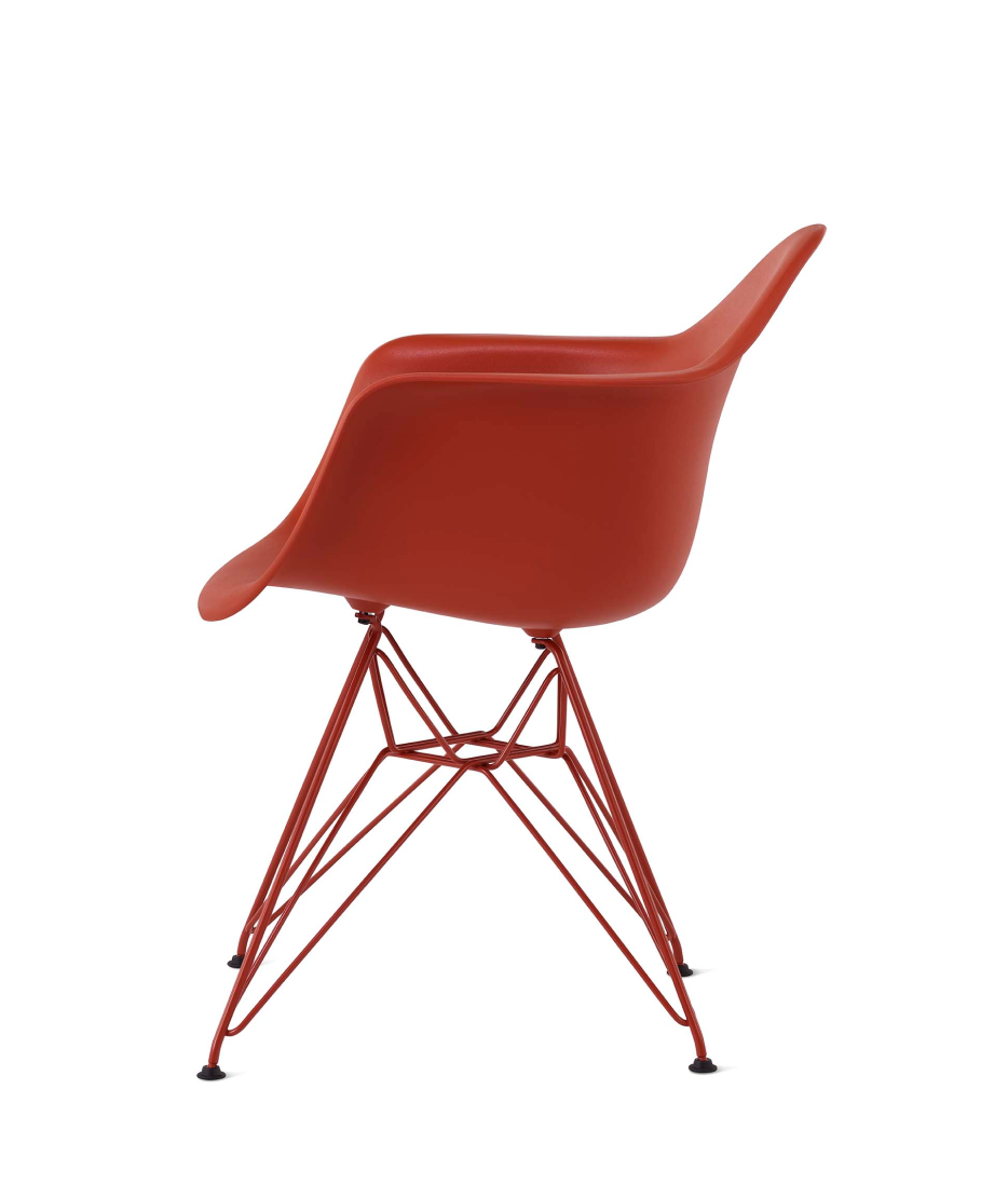 イームズプラスチックシェルアームチェア - Herman Miller X HAY
