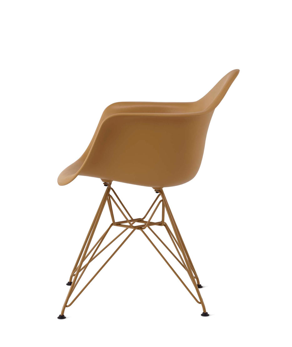 イームズプラスチックシェルアームチェア - Herman Miller X HAY
