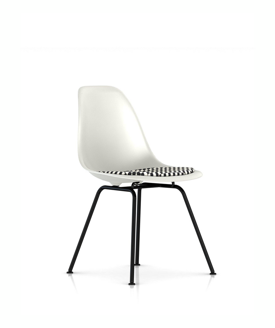 イームズプラスチックシェルサイドチェア - シートパッド