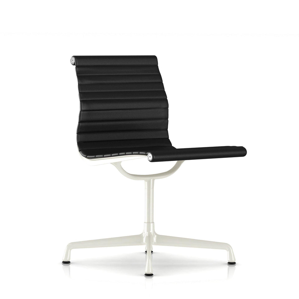 イームズアルミナムグループ サイドチェア