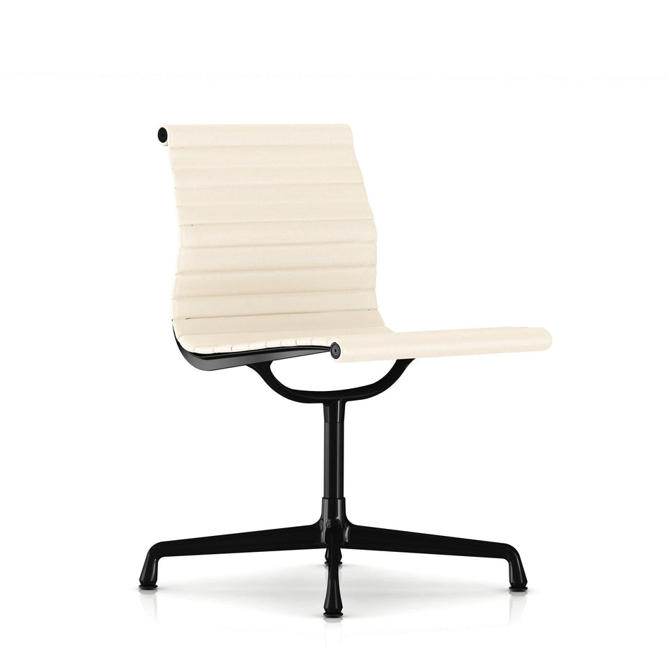 イームズアルミナムグループ サイドチェア