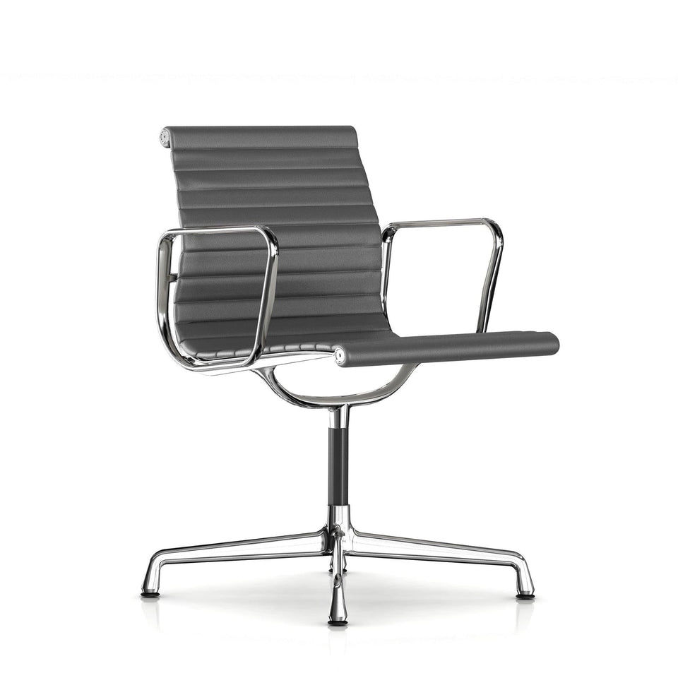 イームズアルミナムグループ サイドチェア