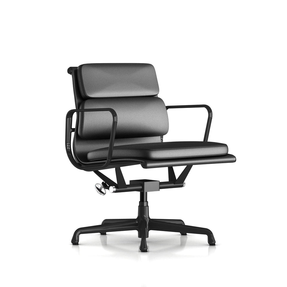 イームズソフトパッドマネジメントチェア