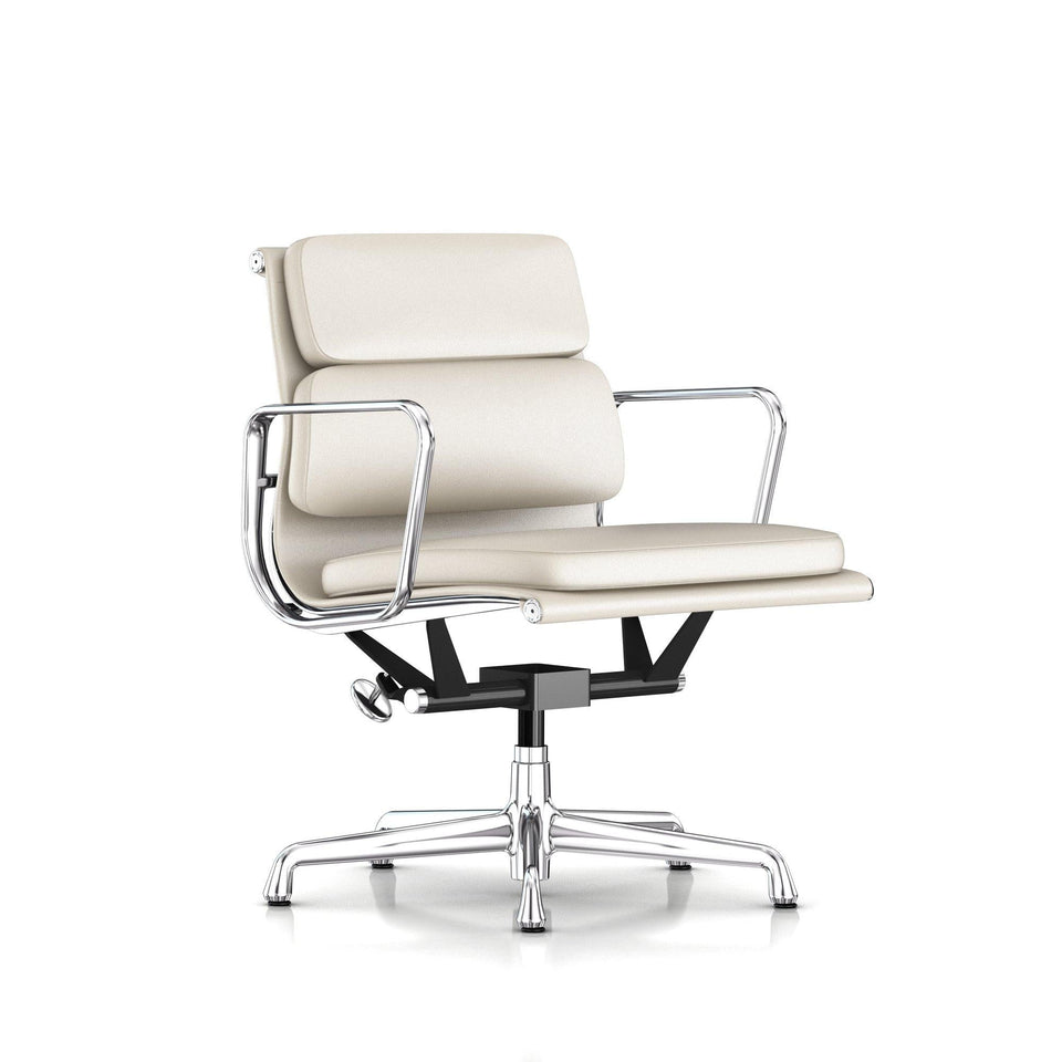 イームズソフトパッドマネジメントチェア