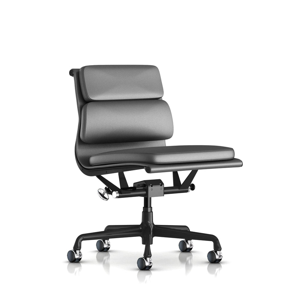 イームズソフトパッドマネジメントチェア ガス圧シリンダーリフト