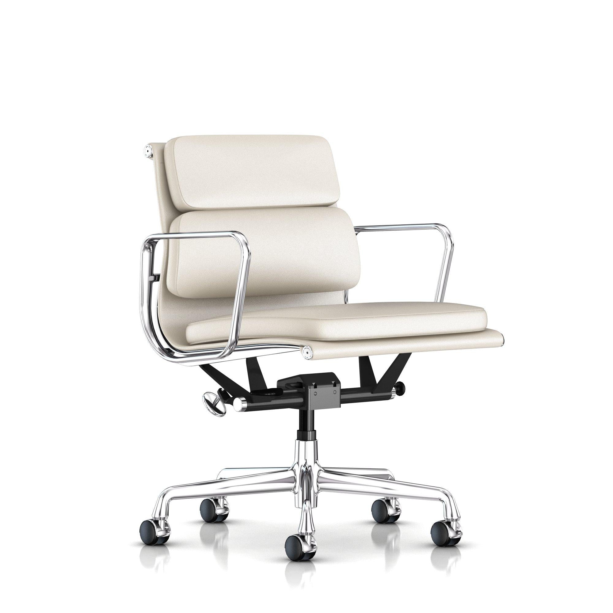 イームズソフトパッドマネジメントチェア ガス圧シリンダーリフト