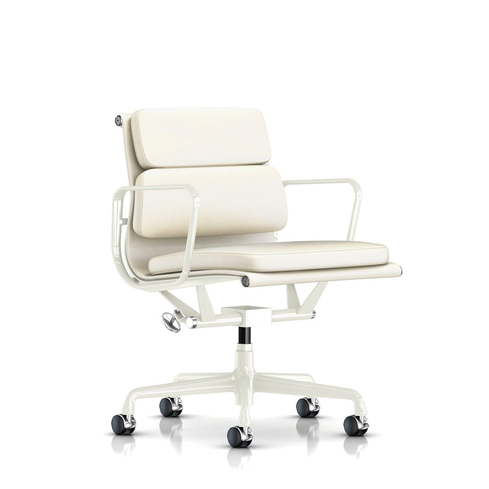 イームズソフトパッドマネジメントチェア
