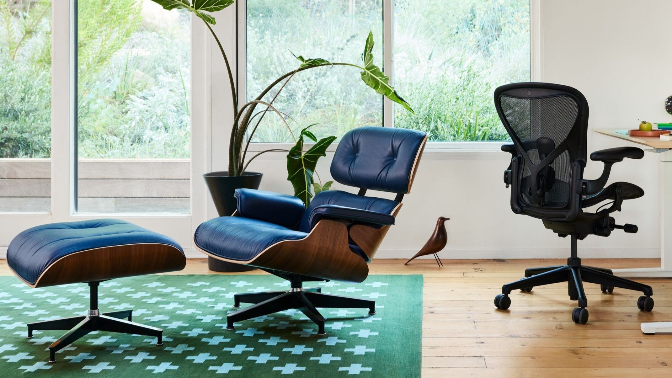 アーロンチェア | ハーマンミラーストア – JP-HM | Herman Miller Japan