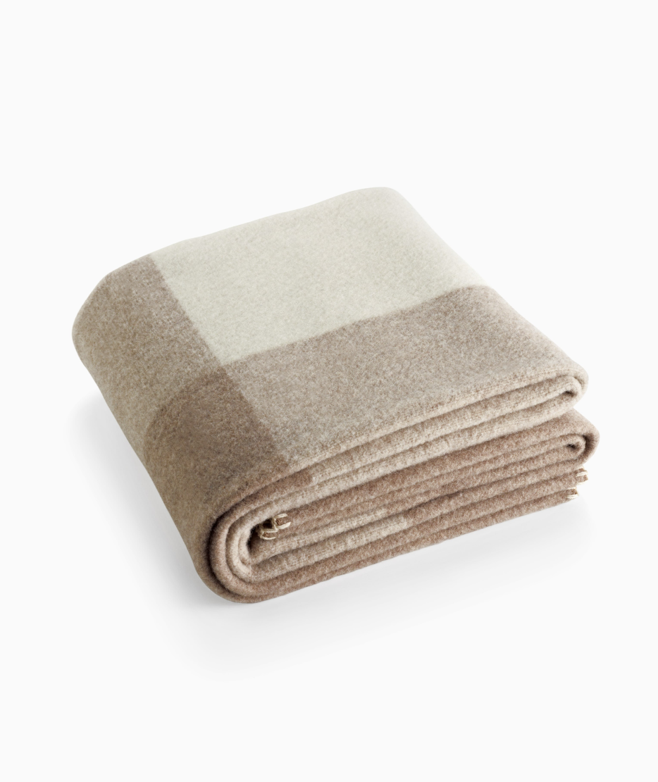 ジラード スロー | ハーマンミラーストア ジラード スロー | ハーマンミラーストア