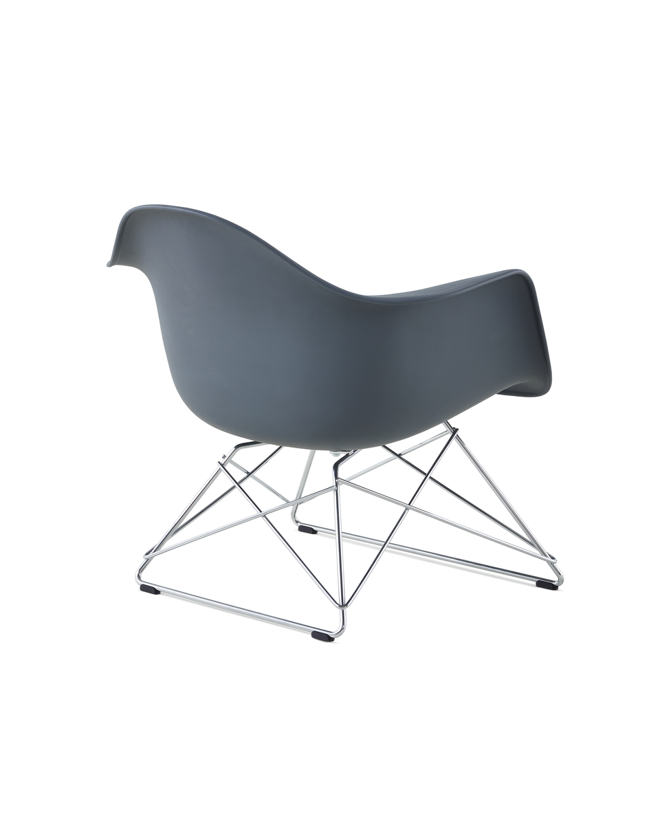 イームズプラスチックシェルアームチェア - ローワイヤーベース