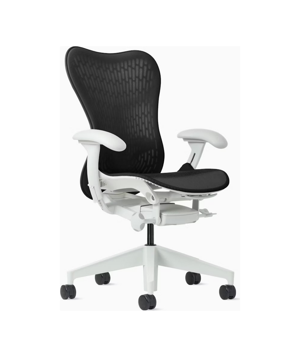Herman Miller ハーマンミラー　エクア2 チェア　都内限定販売 ミラ2チェア - バタフライバック｜ハーマンミラーストア