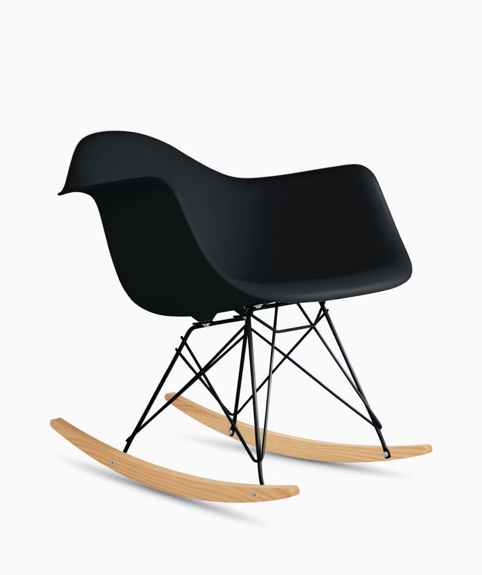 イームズプラスチックシェルアームチェア - ロッカーベース