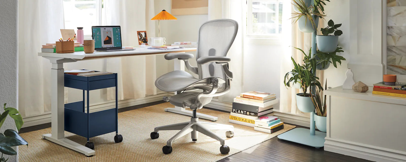 An image on JP-HM | Herman Miller Japan