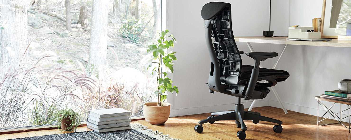 A mineral Aeron in a home work setting