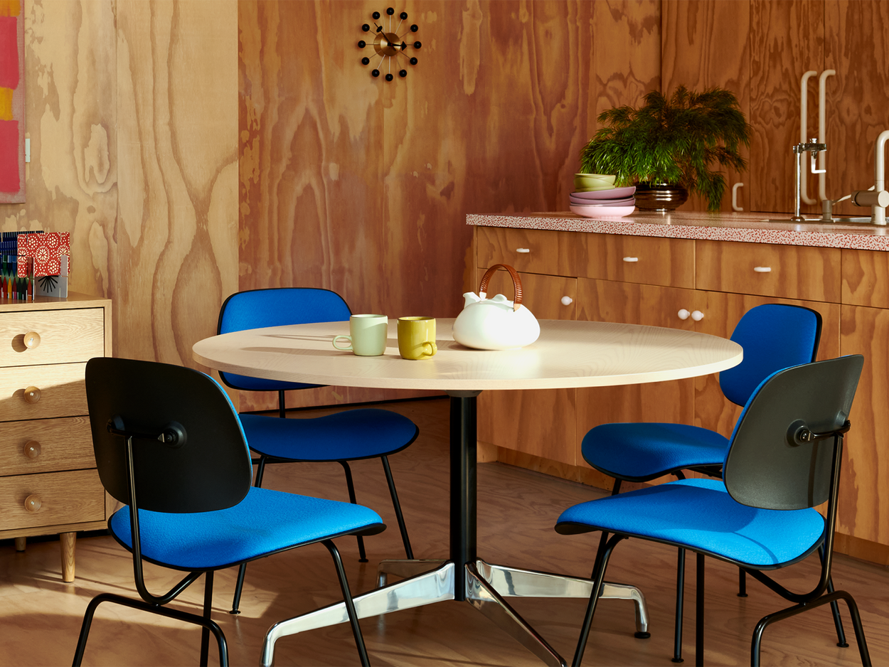 An image on JP-HM | Herman Miller Japan