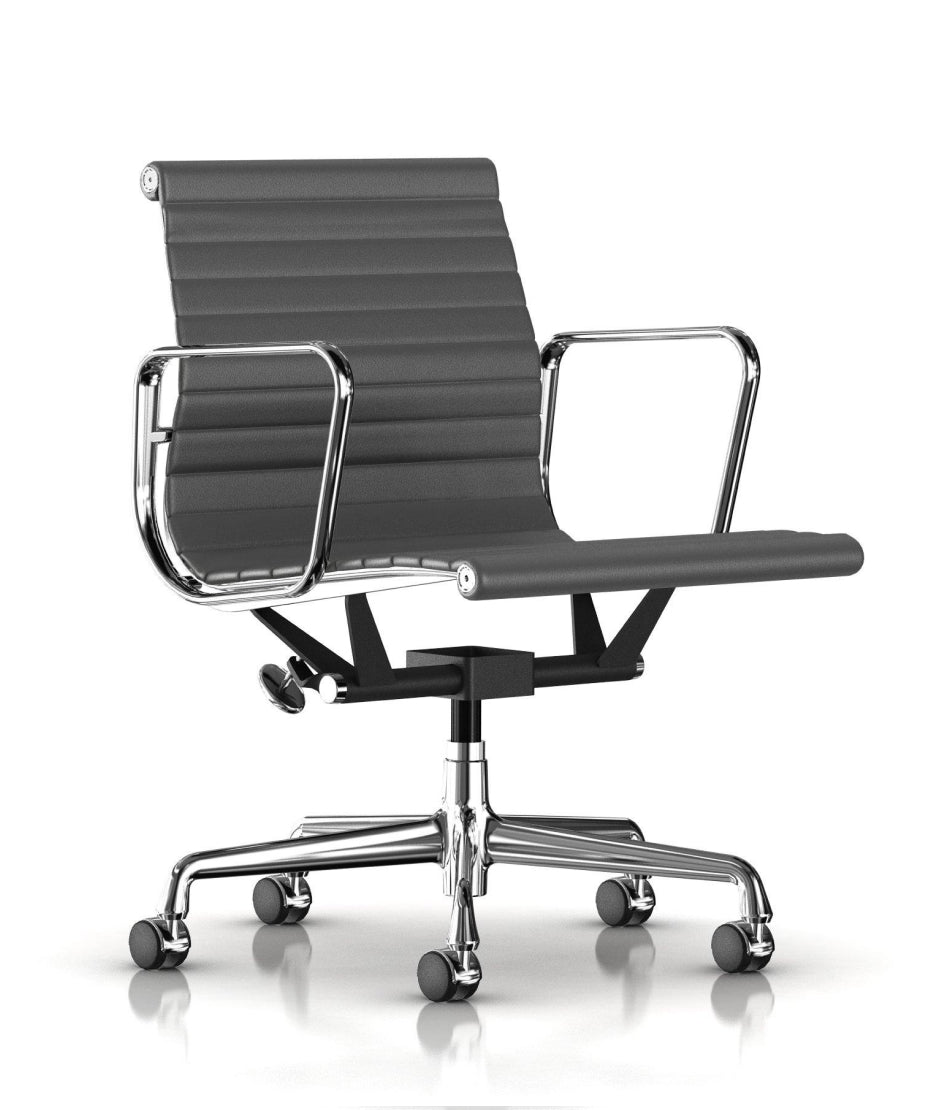 イームズアルミナムグループ マネジメントチェア