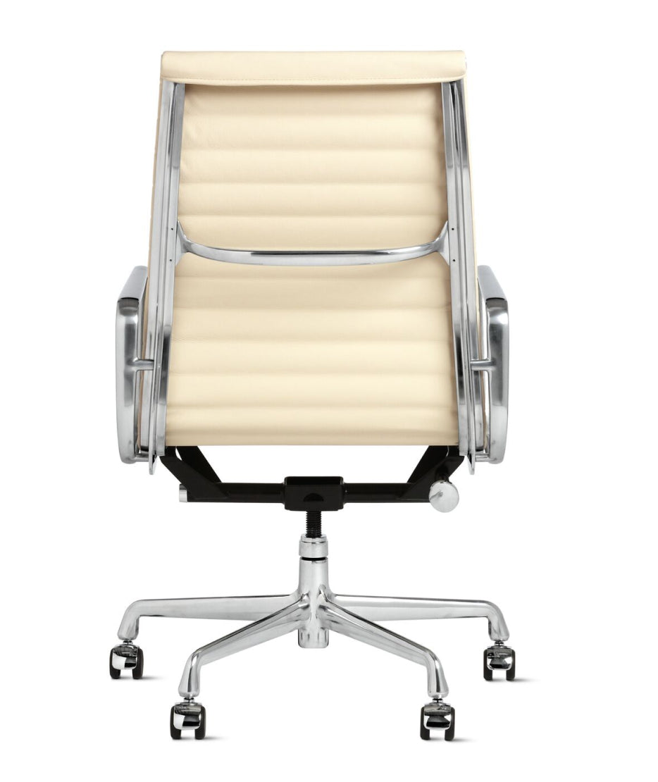 イームズアルミナムグループ エグゼクティブチェア